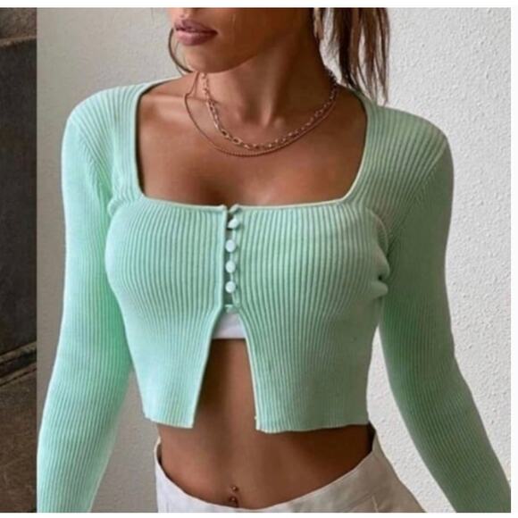 ZARA BLOGGER FAVORITE KNIT CROPPED JACKET - Picture 1 of 13